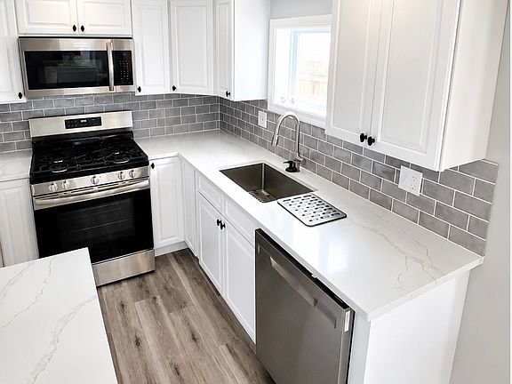 4th image of 9 Wood Avenue