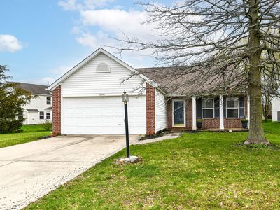 12248 Cultured Stone Dr, Fishers, IN, 46037