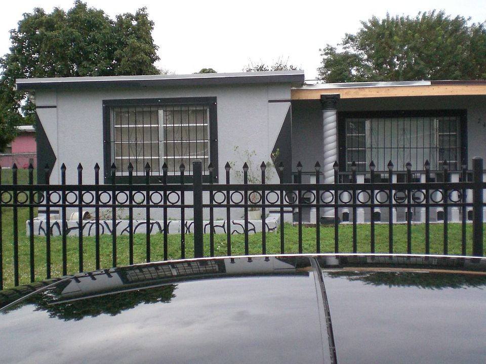 1st image of 2430 NW 162nd St