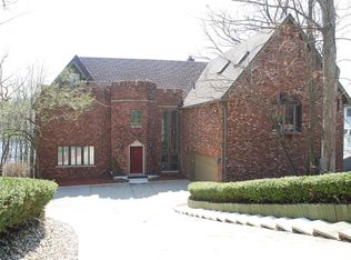 446 Wessex Rd, Valparaiso, IN 46385