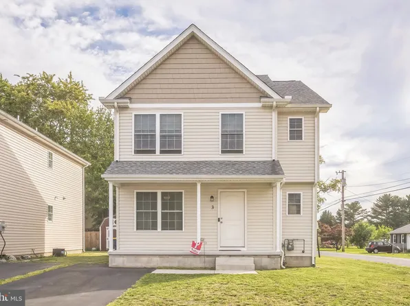 3 S Howard St, Smyrna, DE 19977