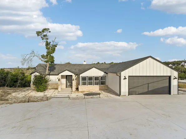 329 Bluebonnet Breeze, Canyon Lake, TX 78133