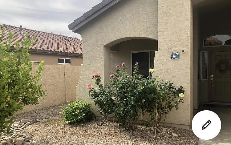 2615 E Brooks St — Photo 2