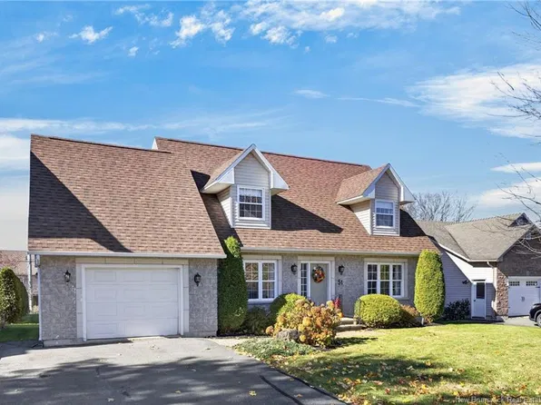 51 Glen Eyre Ct, Fredericton, NB E3C 2P7