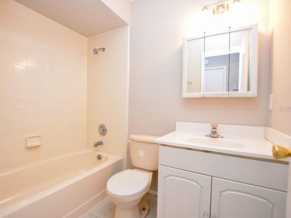 5th image of 7440 Golden Glenn Ct