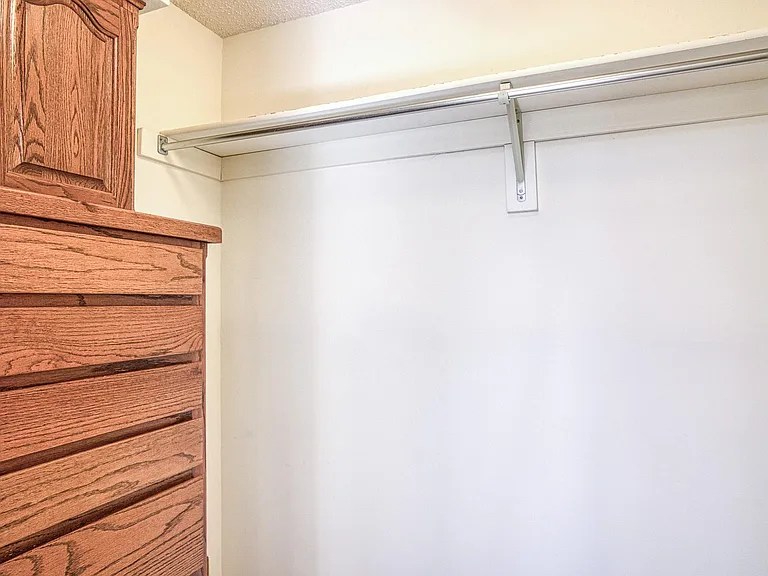 46 Acceso Cir — Photo 3
