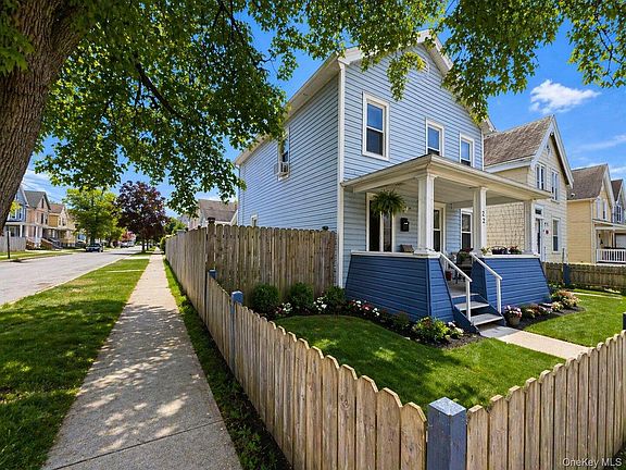 2nd image of 22 Bement Avenue