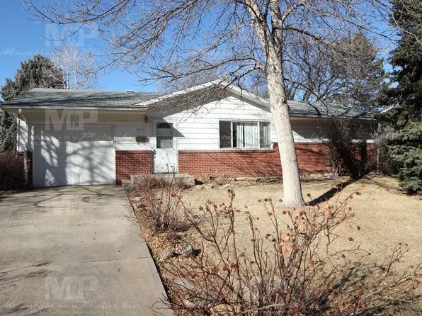 1215 Lynnwood Dr, Fort Collins, CO 80521