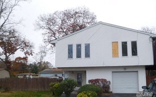 1st image of 49 Columbo Dr