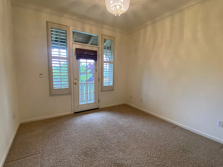 3530 Callison Dr — Photo 27