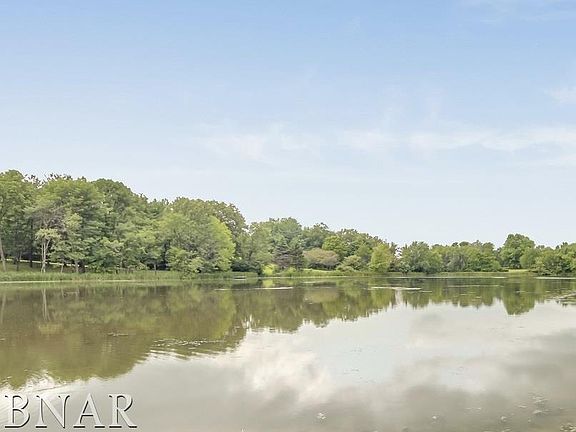 4th image of 21497 Hawthorne Arbor Ln