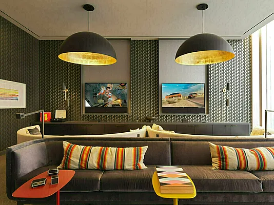 Sold by Extell Marketing Group | media 40