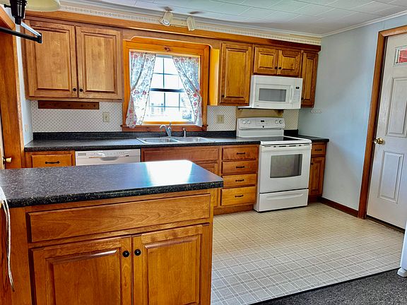 5th image of 89 Church Hill Road