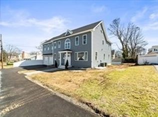 17 Orchard St, Braintree, MA 02184