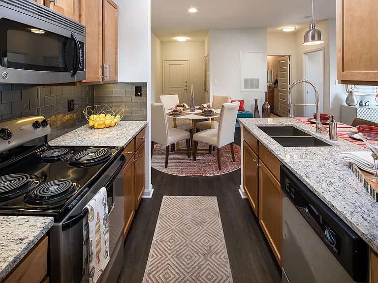 Cascades at Northlake Apartments — Photo 7