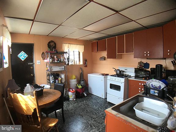 2nd image of 3230 Frankford Ave