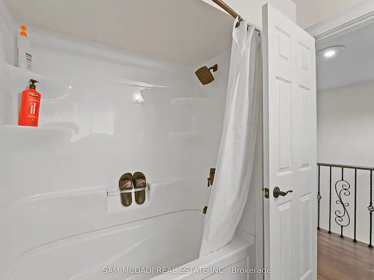 6251 Saltmarsh Ct — Photo 28