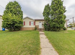 16717 Dynes Ave, Cleveland, OH 44128