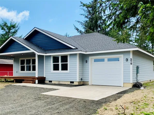 579 Meadow Avenue NE, Ocean Shores, WA 98569