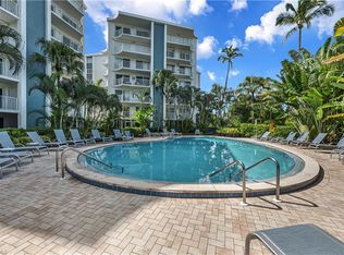 1300 Gulf Shore Blvd N APT 507, Naples, FL 34102
