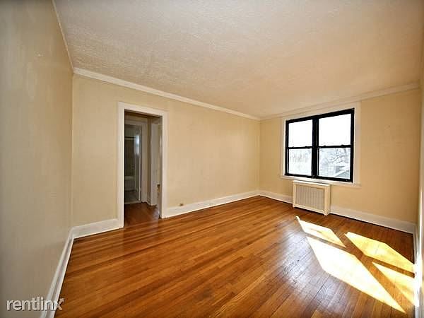 2nd image of 1874 Stockholm St
