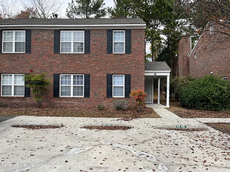5146 Lamppost Cir — Photo 1