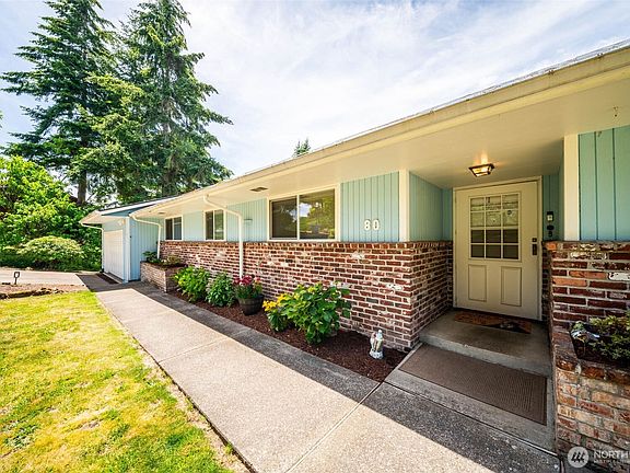 2nd image of 80 Summit Drive