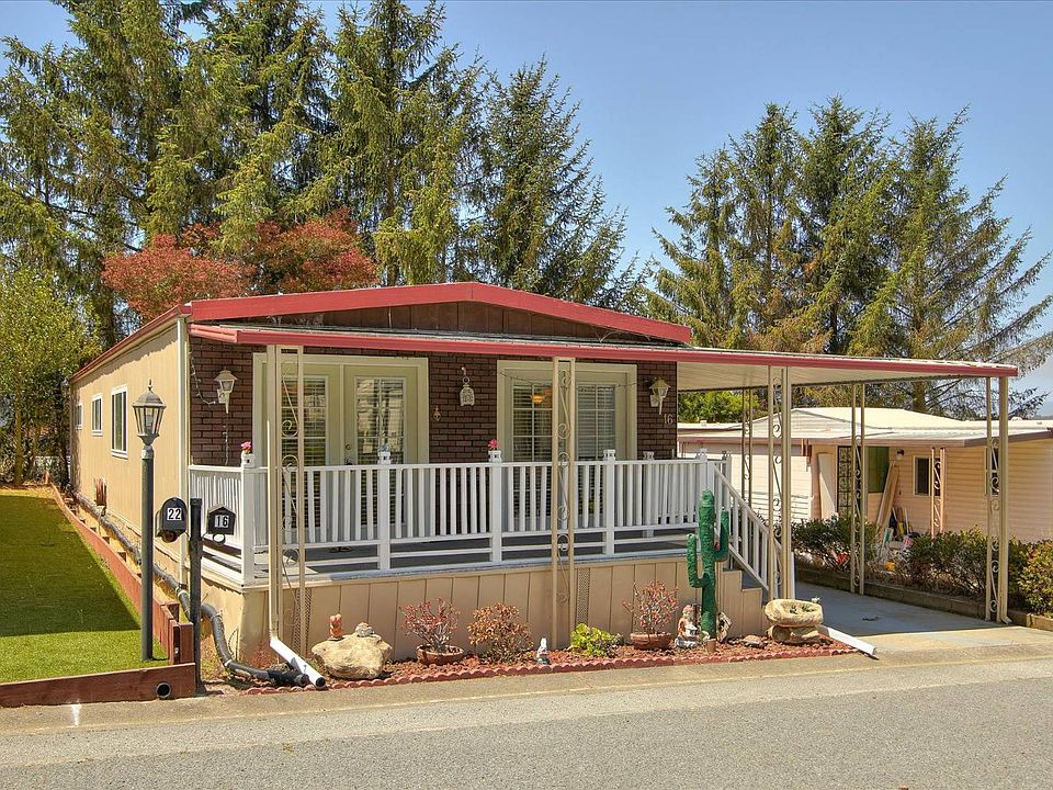 1st image of 16 Windjammer Pl