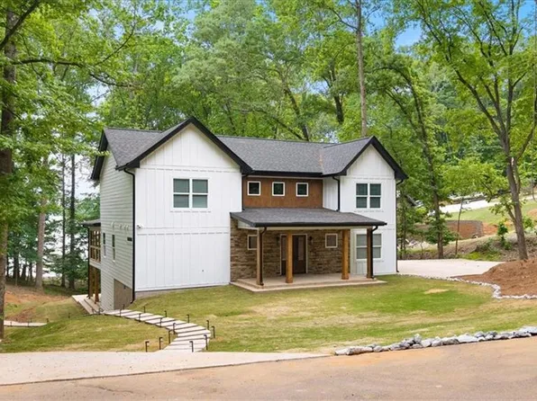 8875 Lakeside Way, Gainesville, GA 30506