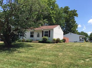 1102 Cypress Dr, O'Fallon, MO 63366