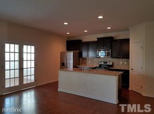 209 Station Dr, Morrisville, NC 27560