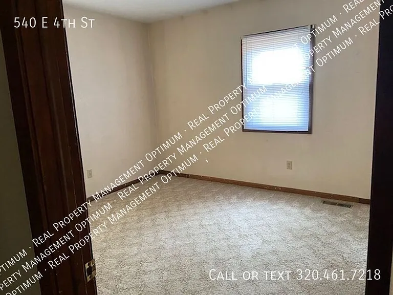 540 E 4th St — Photo 10