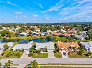 905 Beckley Dr, Venice, FL 34292