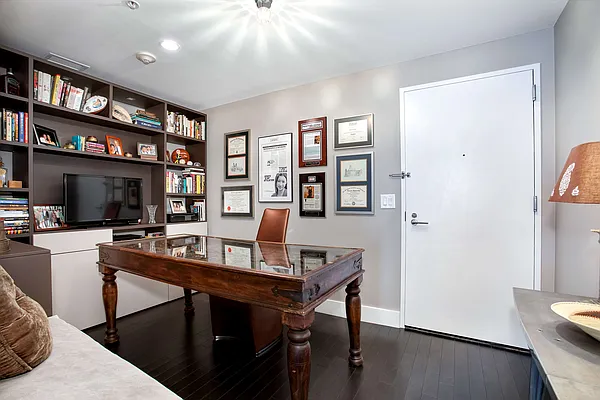 Sold by Keller Williams City Life Realty | media 10