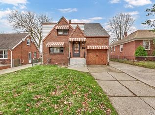 61 Lynncrest Ter, Cheektowaga, NY 14225