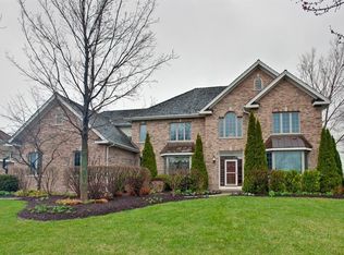 14620 S Somerset Cir, Libertyville, IL