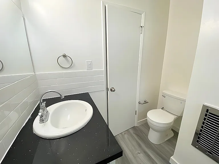 8920 Columbus Ave #1 — Photo 8