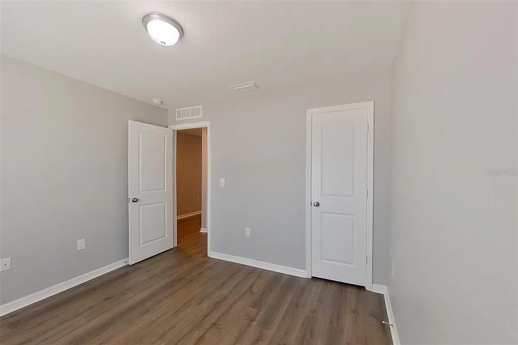 4 bed, 2.0 bath, 1449 sqft, $1,695 — Photo 3