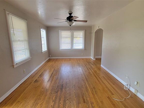 3rd image of 4200 2ND AVENUE N