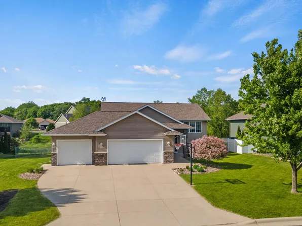 2575 Stony Creek Dr, Owatonna, MN 55060