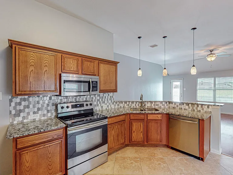 11501 Lauren Way — Photo 20