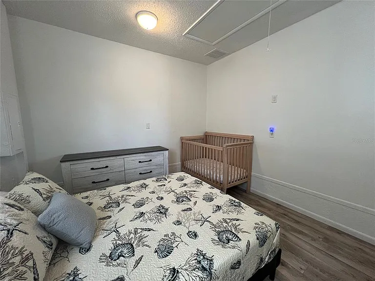 18140 Wolbrette Cir — Photo 26