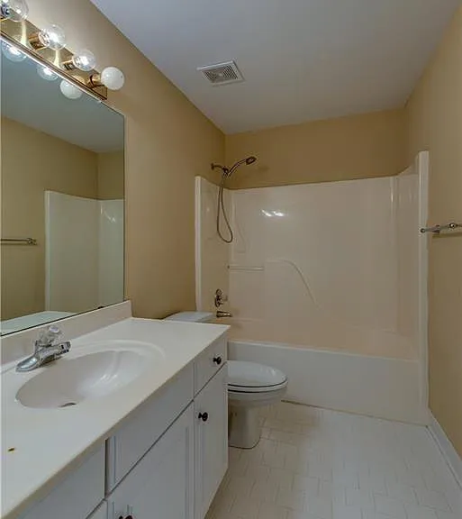 1429 Oglethorpe Dr — Photo 15