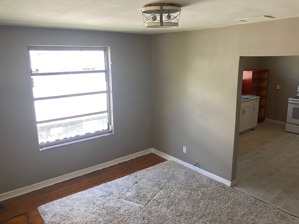 1st image of 4105 Seminole Ave