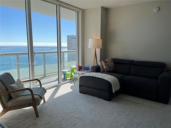 2nd image of 50 Biscayne Blvd APT 2806