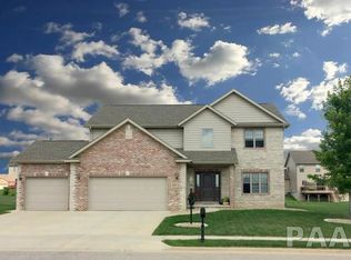 2822 W Playden Dr, Peoria, IL 61615