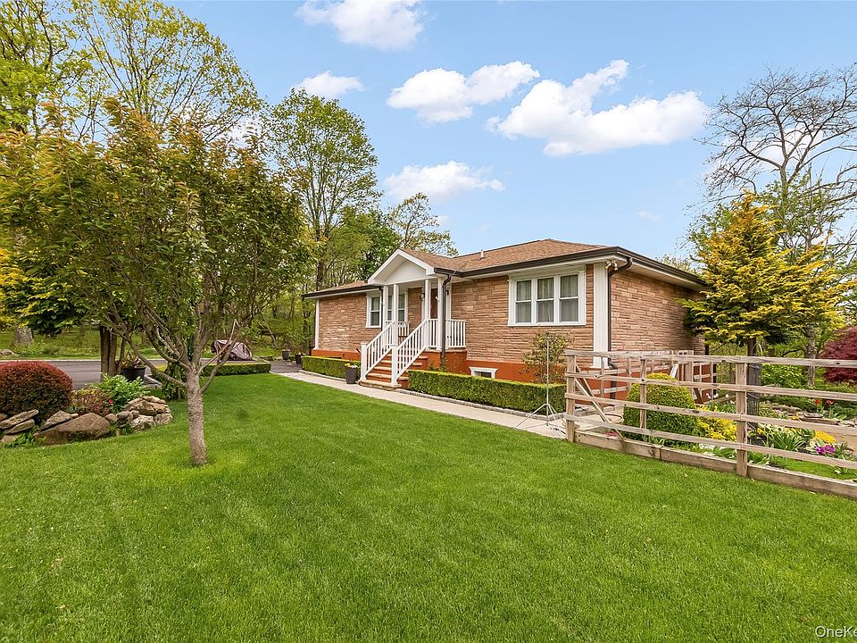 1st image of 153 Kentview Drive