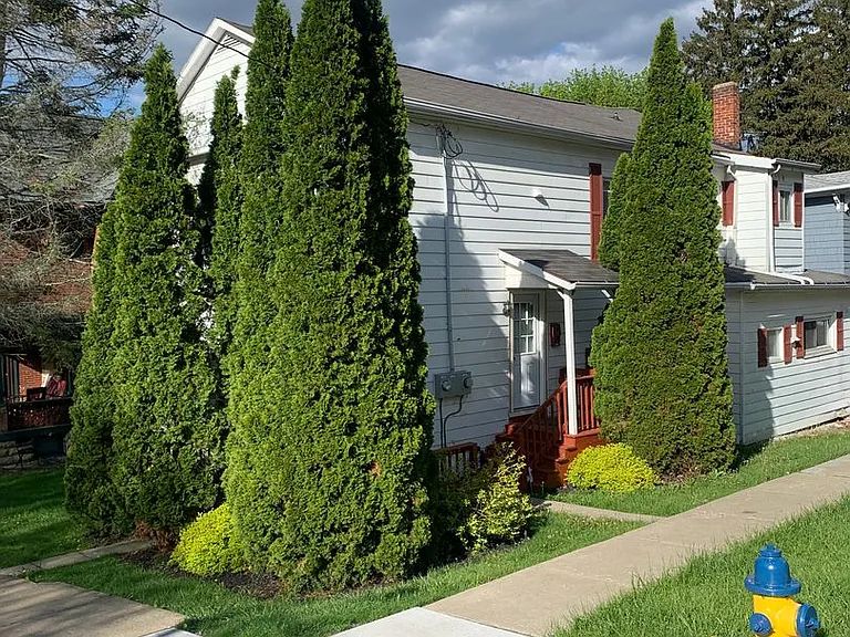174 Cedar St — Photo 2
