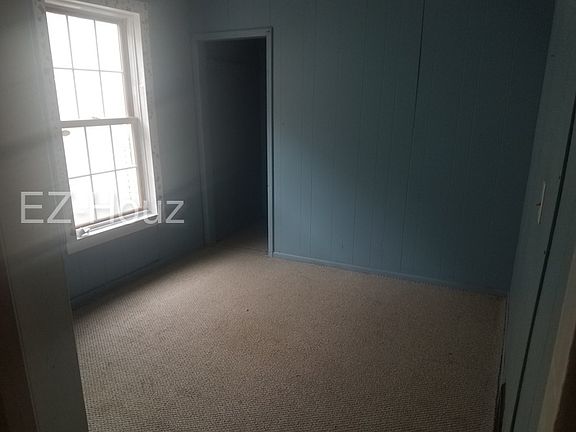 4th image of 161 Courtland Ave