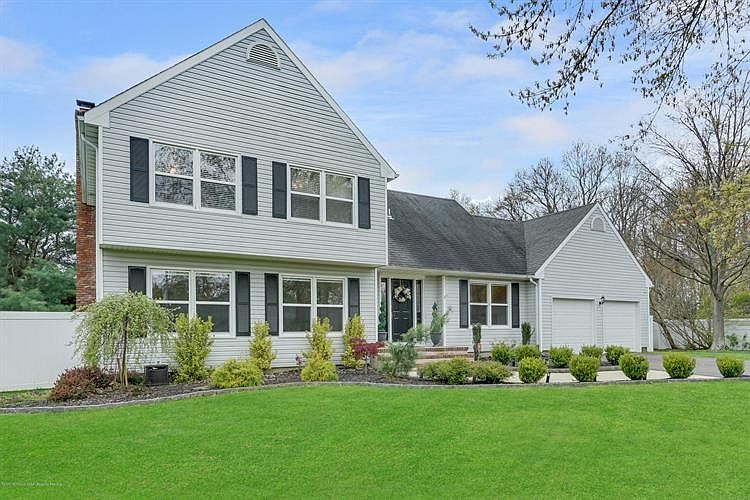 1st image of 189 Courtney Ct